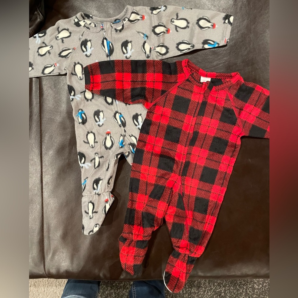 14th and Union pajamas with feet - size 3-6 months